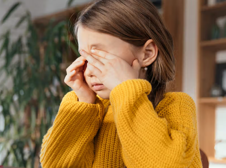 How To Treat Pink Eye at Home